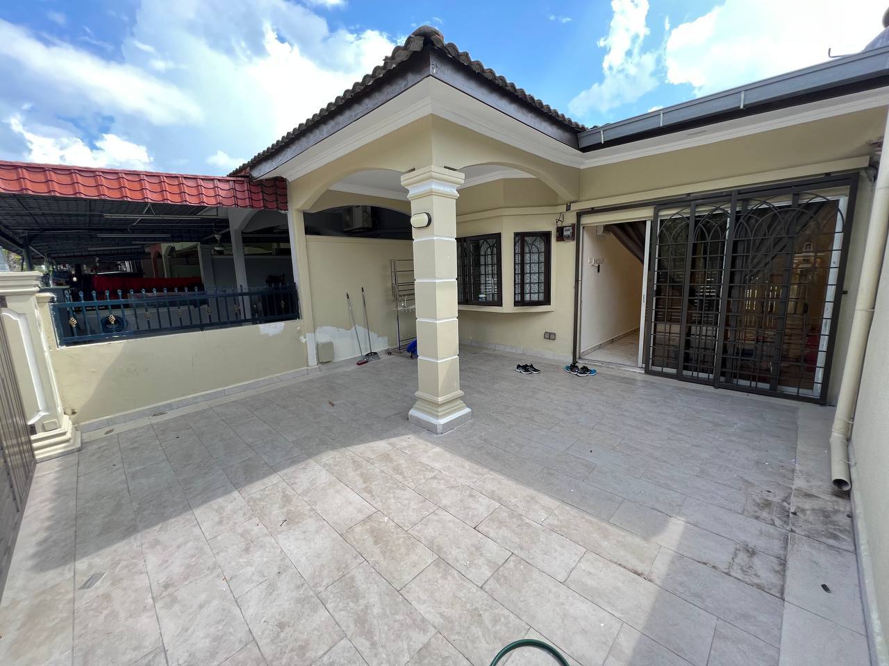 Single Storey Terrace, Bandar Teknologi Kajang - photo 2