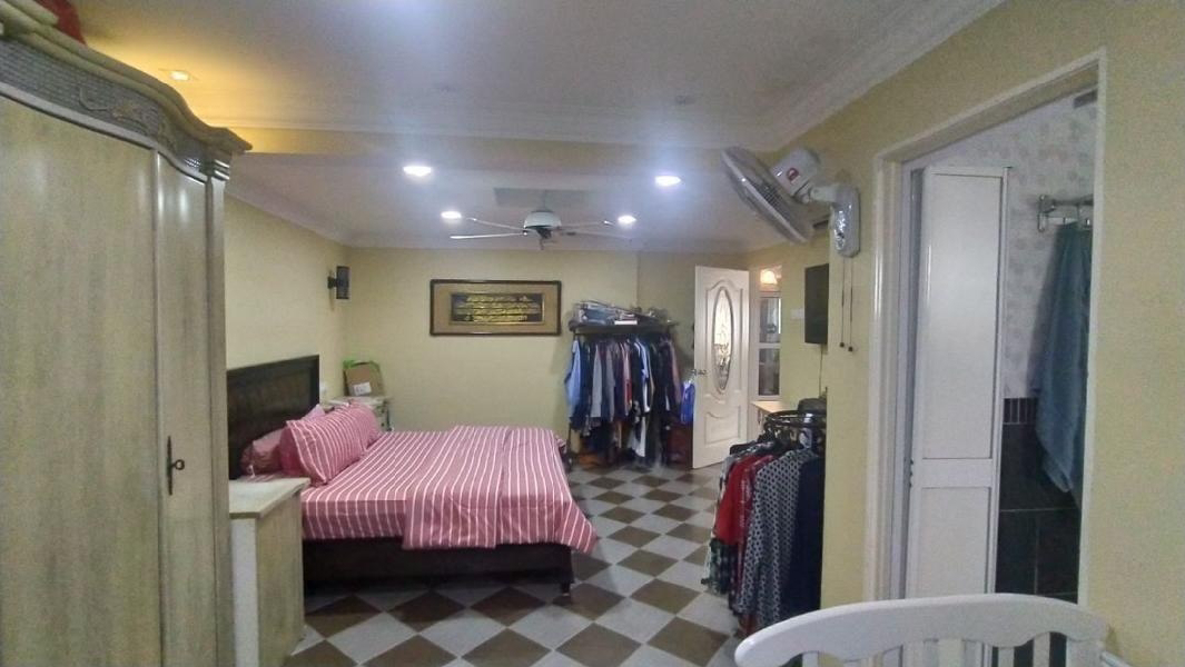 Double Storey Terrace Corner Lot Seksyen 8 Bandar Baru Bangi  - photo 10