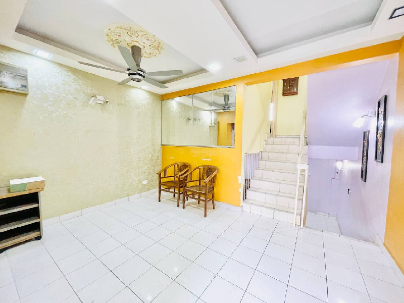 FULLY RENOVATED 2 Sty Terrace Fasa 10, Taman Sri Gombak - photo 4