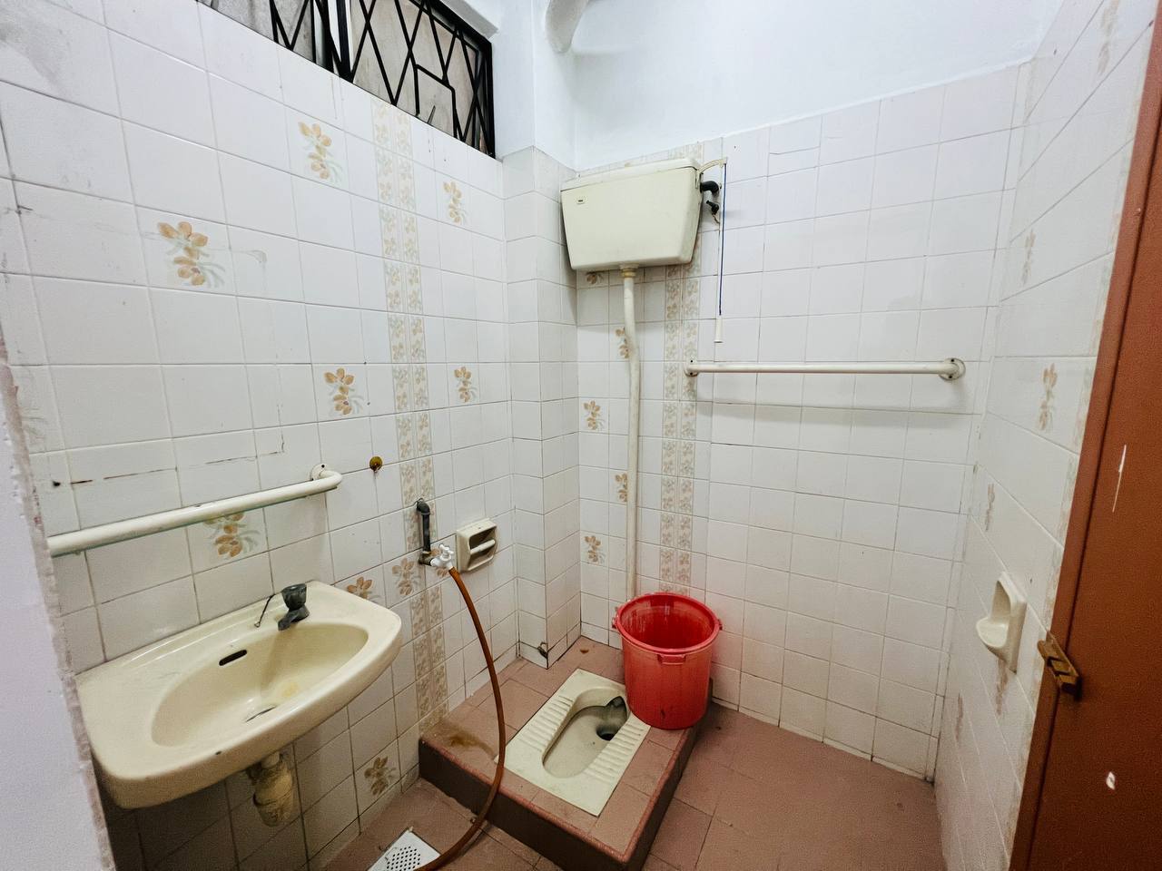 2 Storey Teres Corner Lot Tmn Ttdi Jaya Shah alam - photo 8