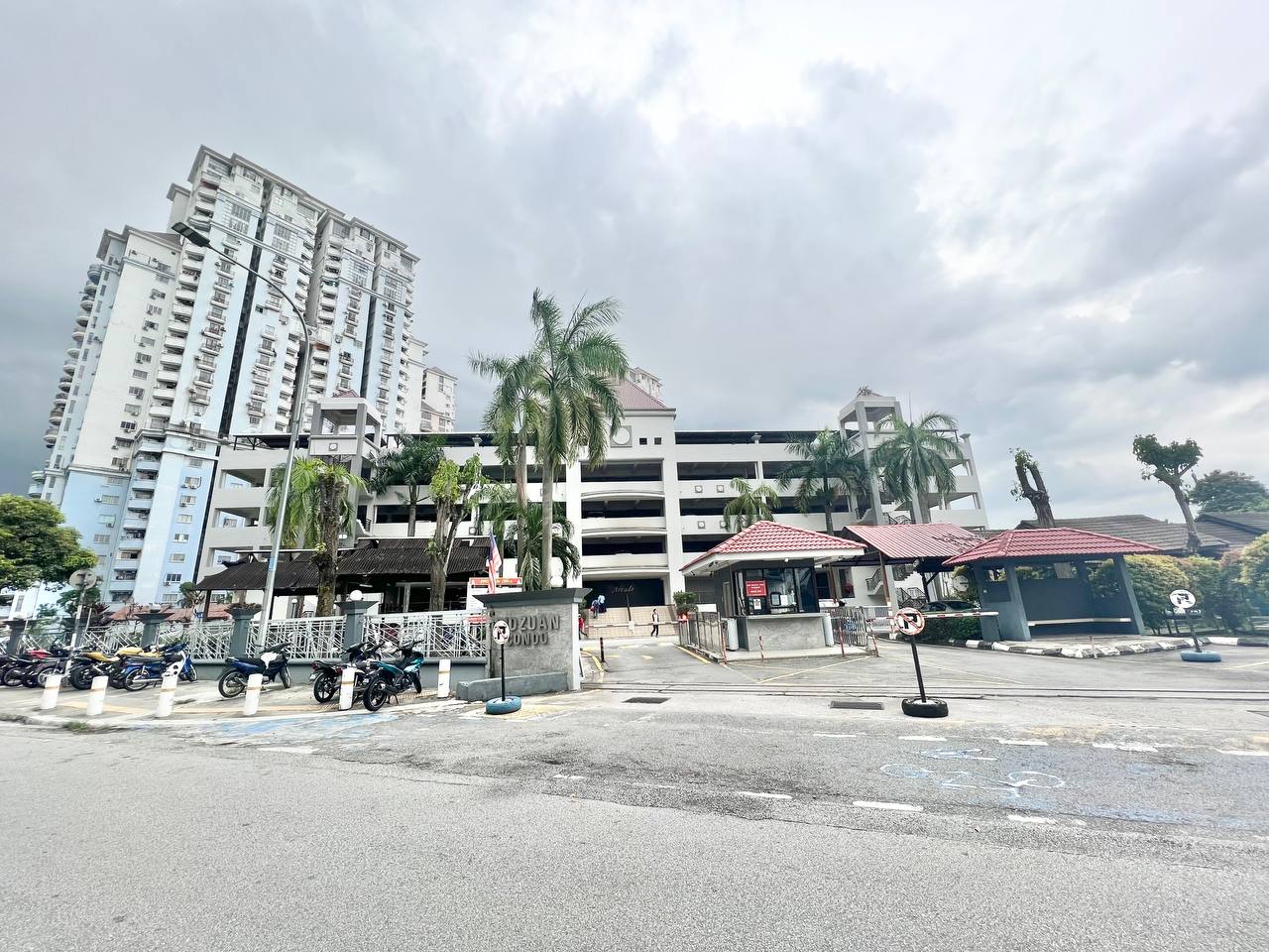 Ridzuan Condo, Bandar Sunway