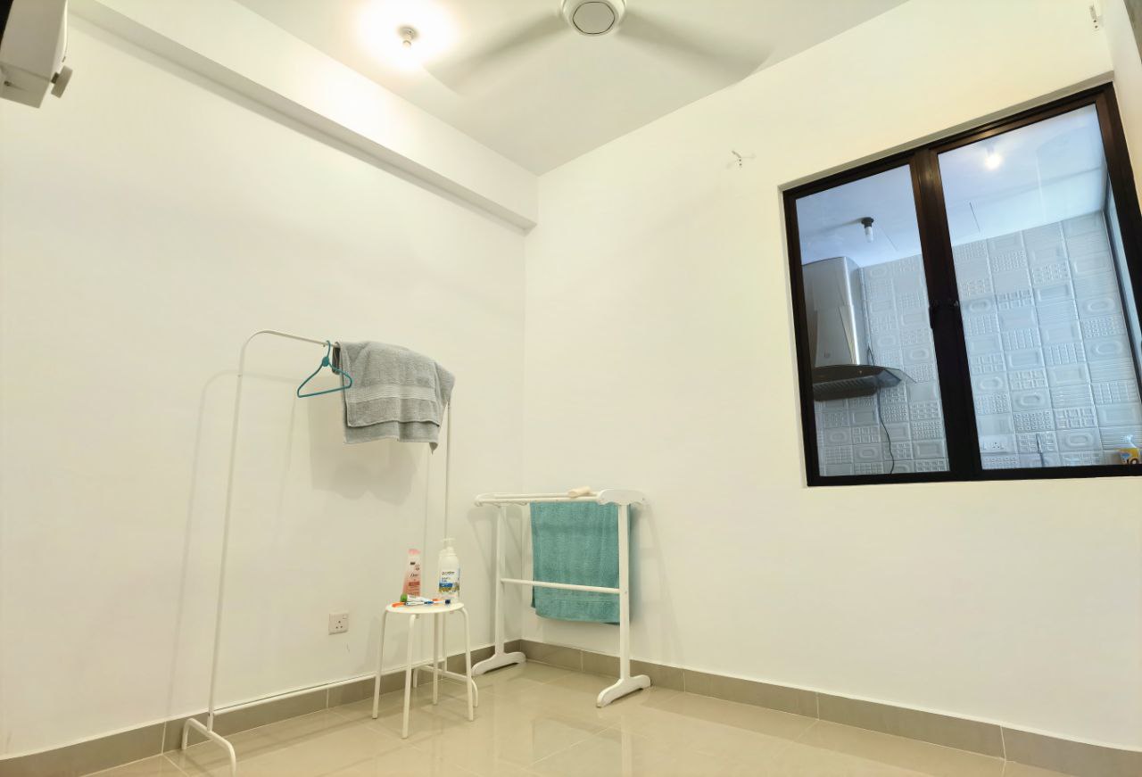 Fully Furnished Denai Sutera Condominium - photo 4