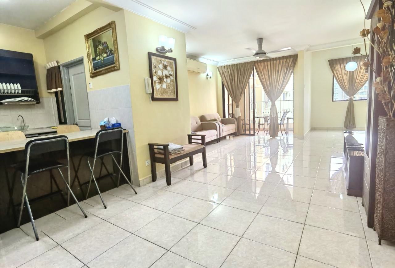 Casa Tropicana Condominium - photo 2
