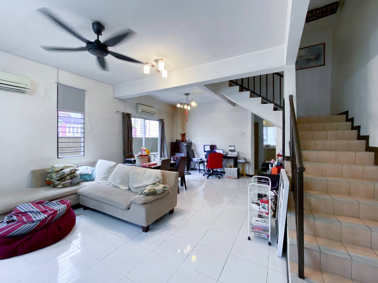3 Storey End Lot Terrace Subang Pelangi U5 Shah - photo 2