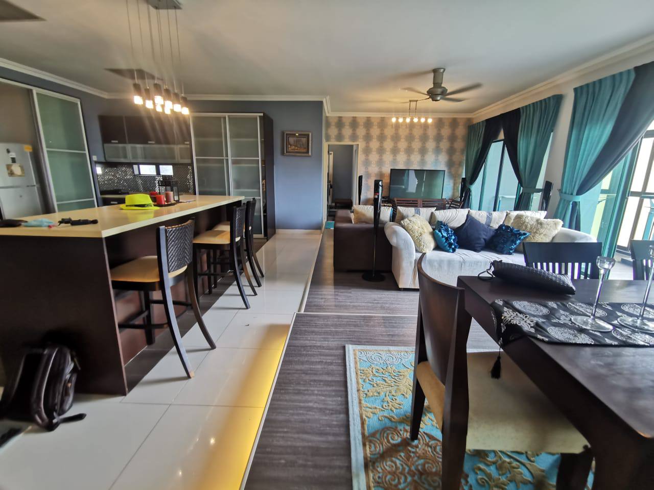 Fully Furnished Penthouse Changkat View Condo - photo 2