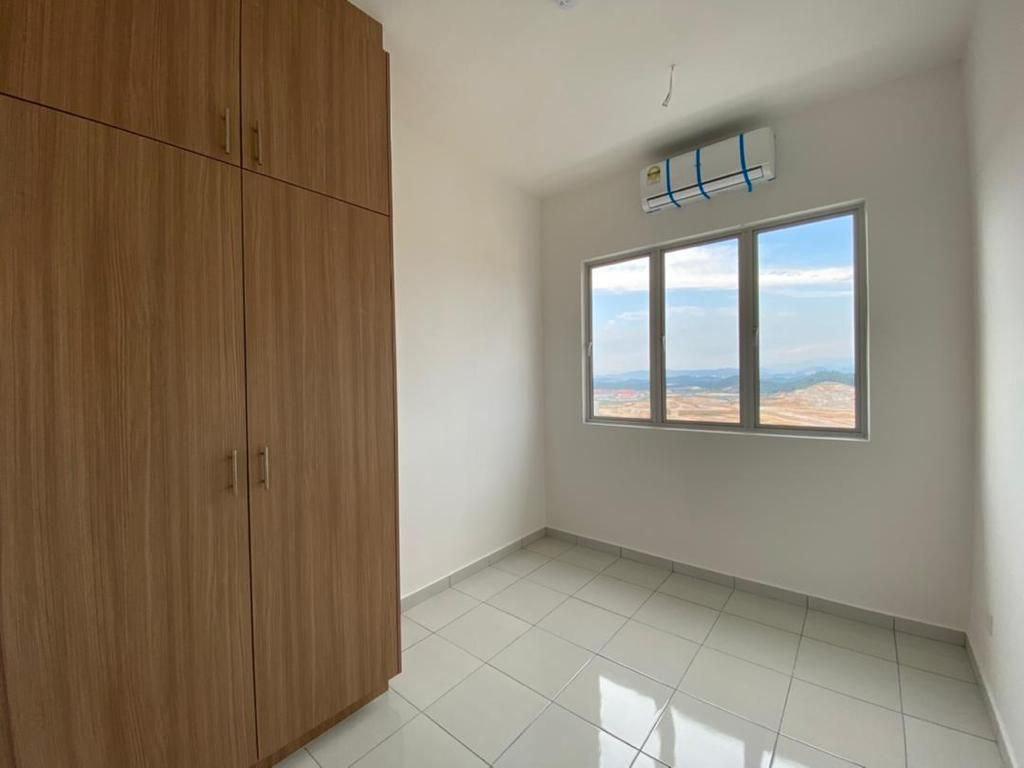 Condominium Adelia  Bangi Avenue - photo 3