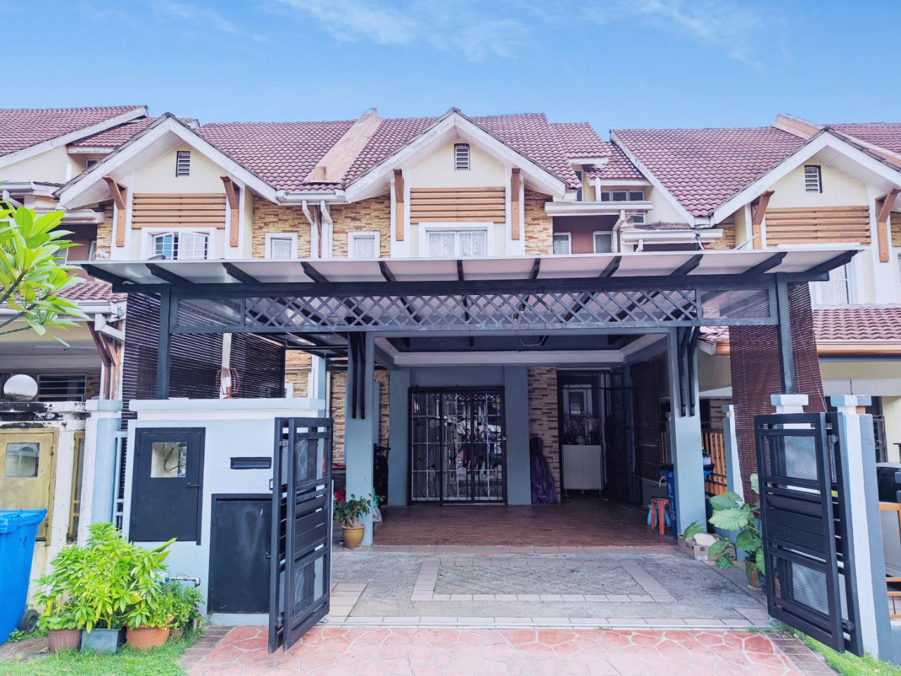 2 Storey Subang Bestari Seksyen U5, Shah Alam