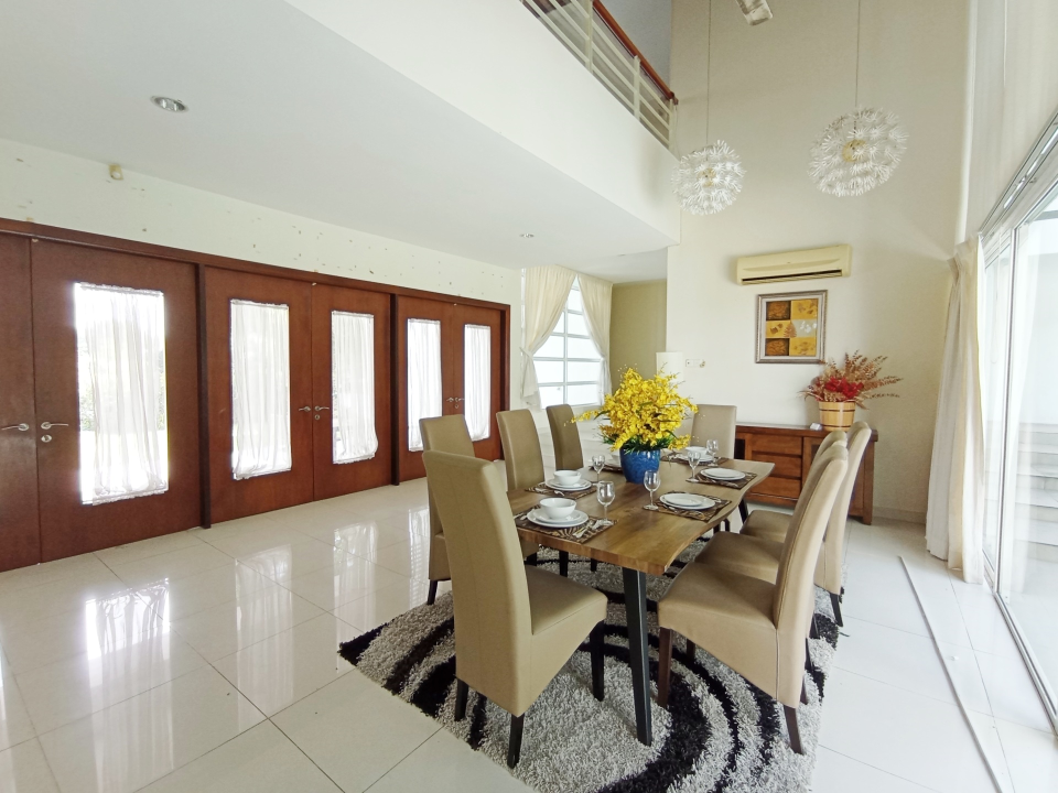 Exclusive Bungalow- Beverly Row, IOI Resort City, - photo 4