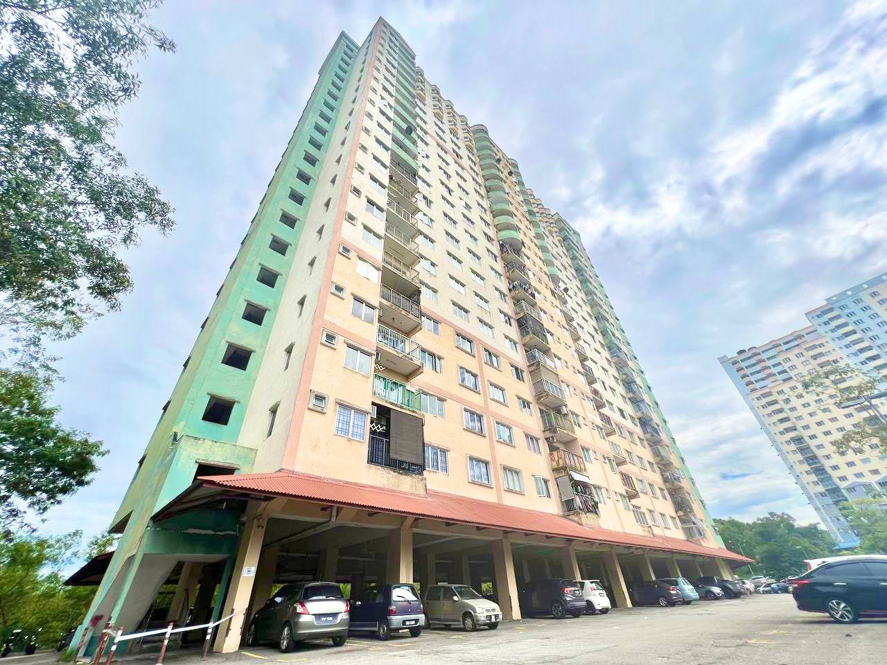 Apartment Desaminium Rimba, Seri Kembangan