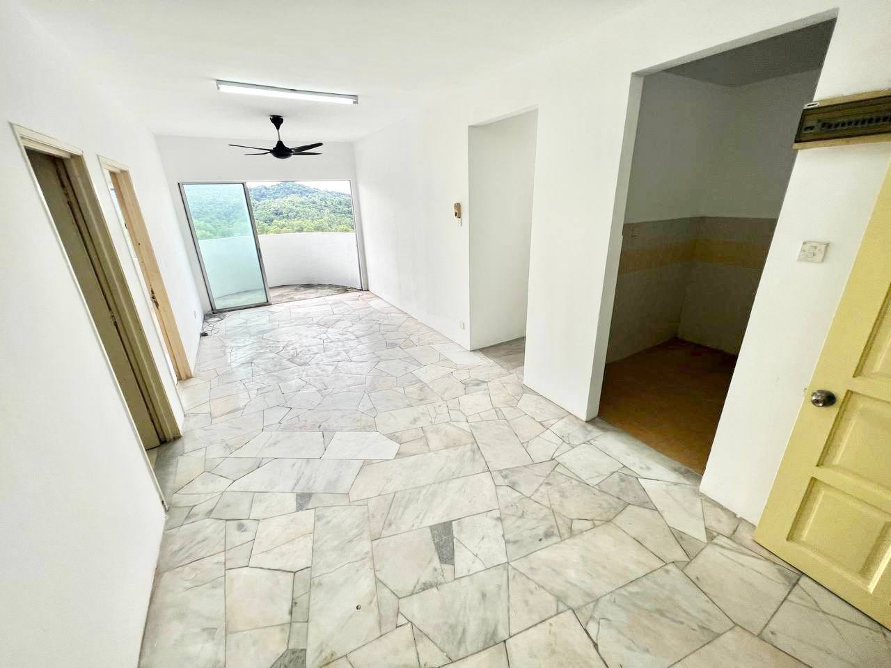 Apartment Desaminium Rimba, Seri Kembangan - photo 3