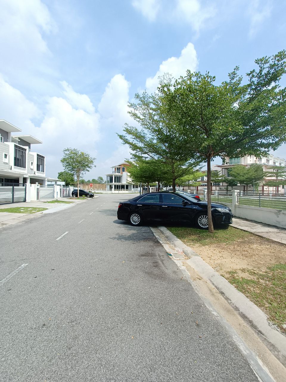 3 Storey Emerald Ttdi Alam Impian, Seksyen 35 - photo 3