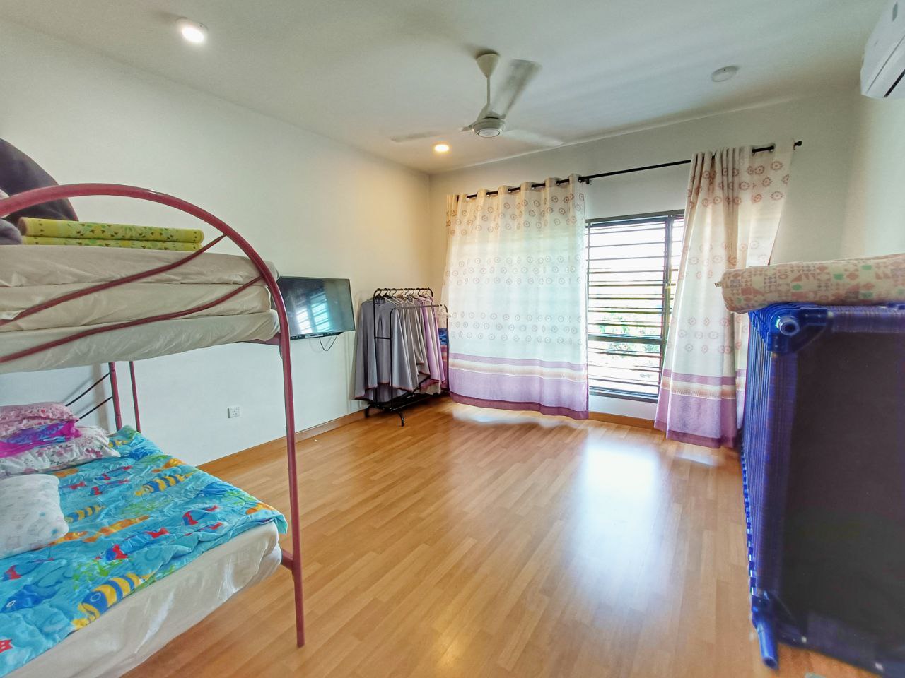 Double Storey Terrace, Persada Bukit Raja - photo 6