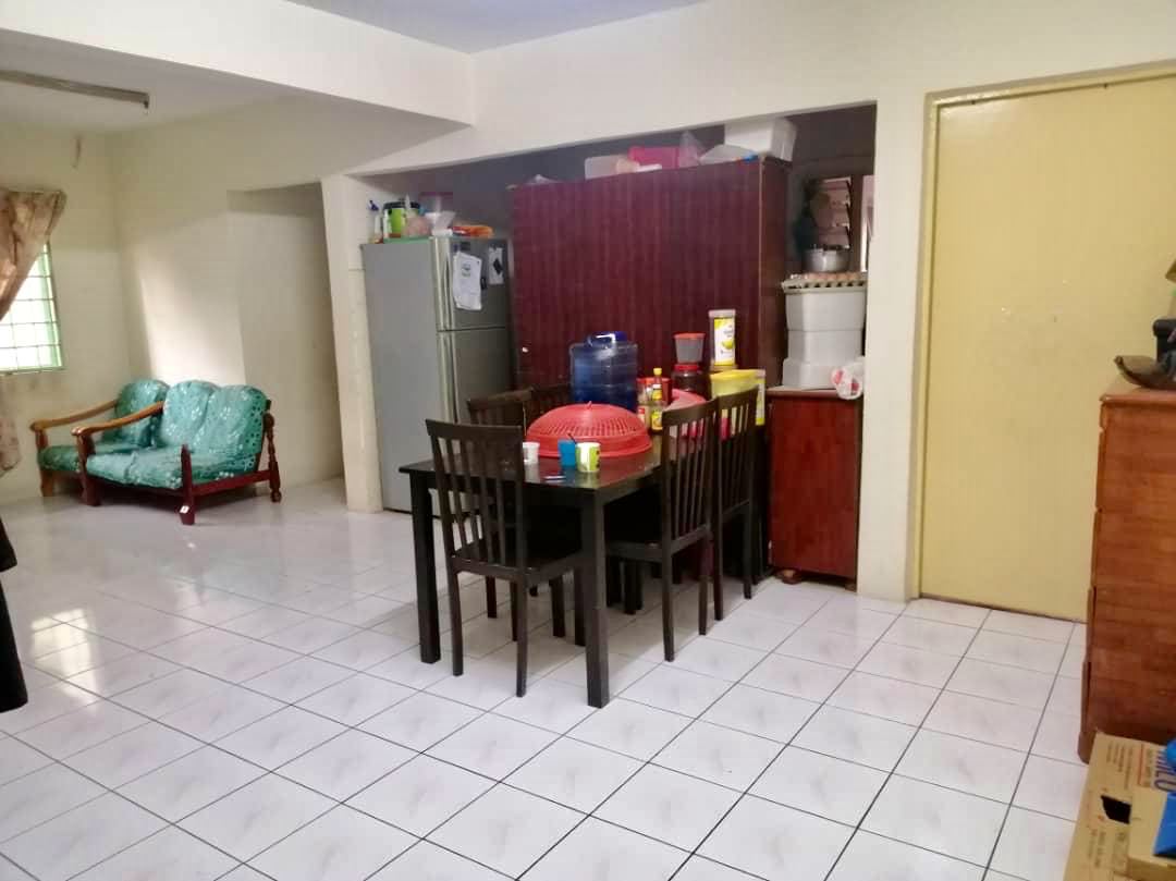 Apartment Saujana, Damansara Damai PJ Selangor - photo 1