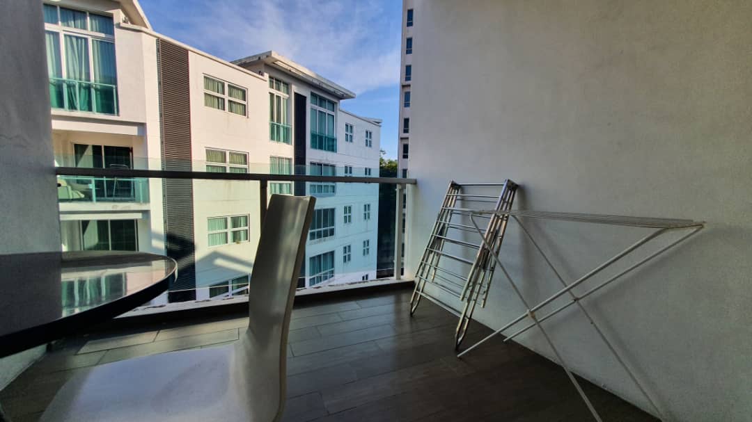 Renovated  Carlton at Plaza Damas 3 Sri Hartamas - photo 6