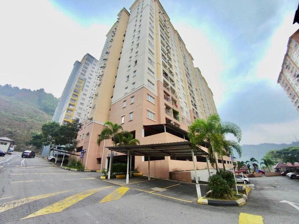 Renovated Lakeview Apt Tmn Jasa Perwira BatuCaves - photo 3