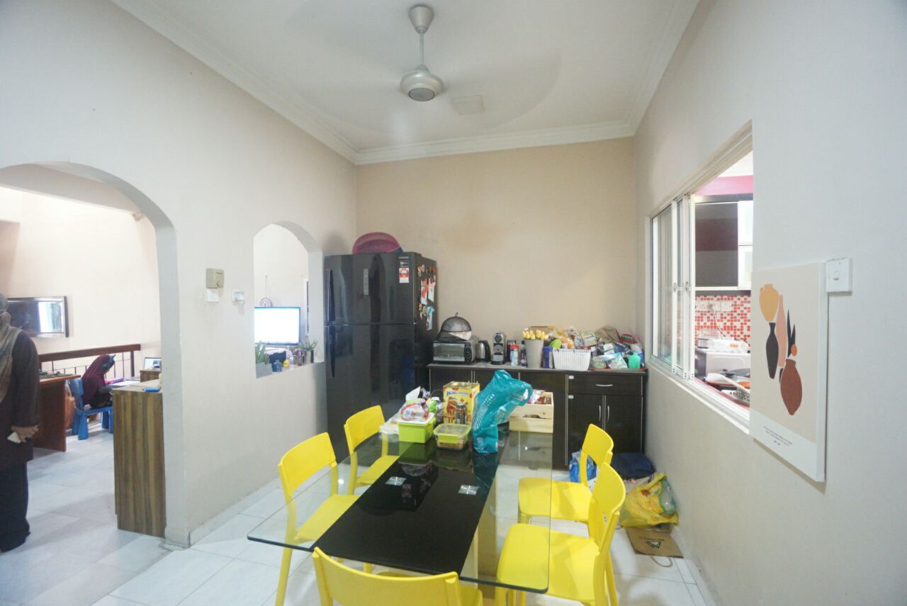 FREEHOLD 2 Storey Jalan Kubah, Bukit Jelutong - photo 4