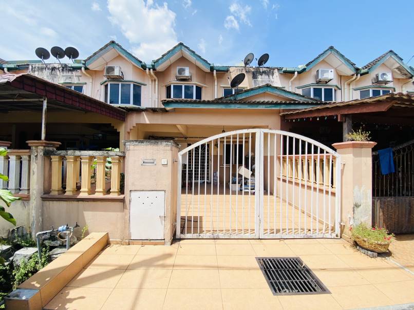 2 STOREY TERRACE TAMAN SRI HANECO SEMENYIH - photo 2