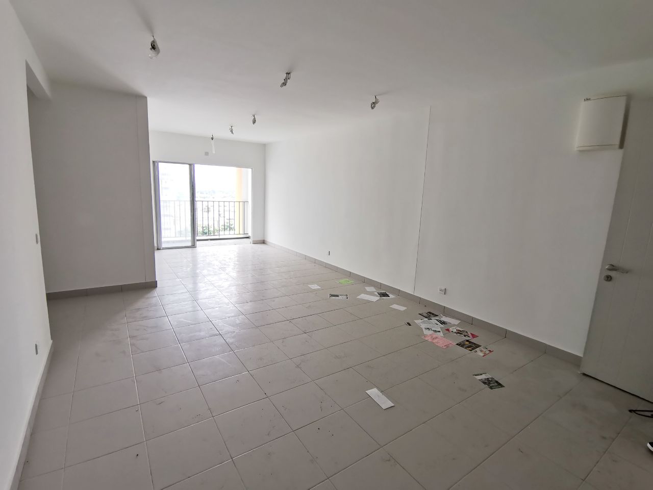 Freehold Apt D Cerrum Setia Eco Hill Facing Pool - photo 2