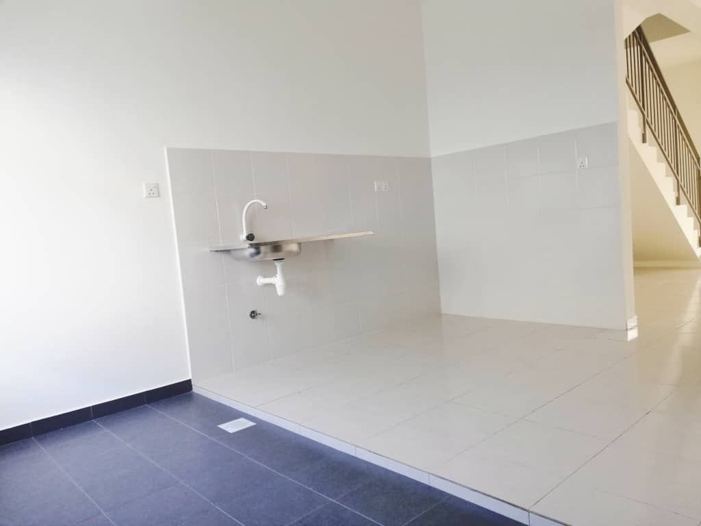 NonBumi Laman Haris Puncak Alam 2 Storey Terrace - photo 3
