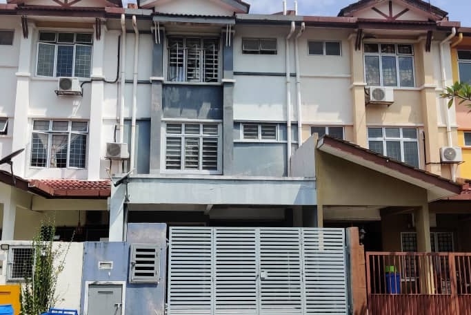 3 Storey House Seksyen U5 Subang Pelangi Shah Alam - photo 2