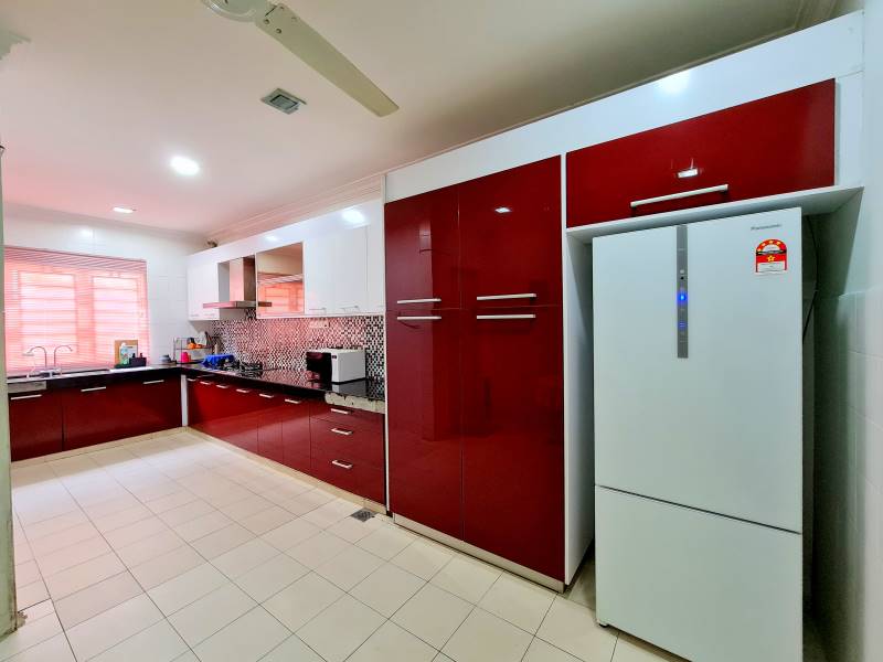 2 Storey Terrace Taman Puncak Saujana Kajang