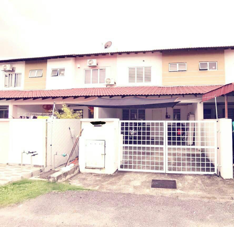 2 Storey Terrace SP8 Bandar Saujana Putra - photo 2