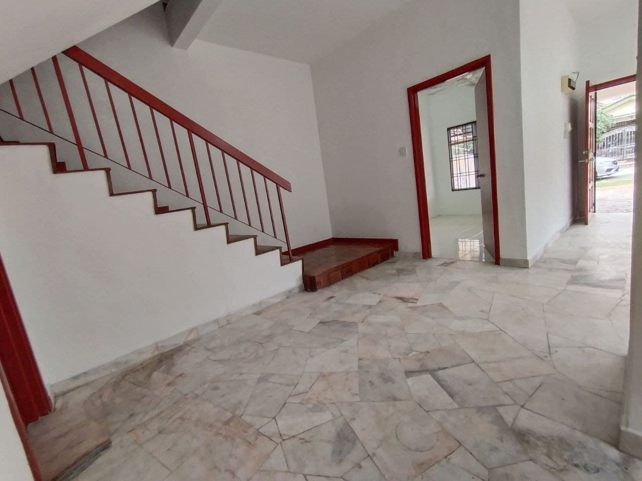 BANDAR TASIK PUTERI Double Storey semi D Cluster - photo 1