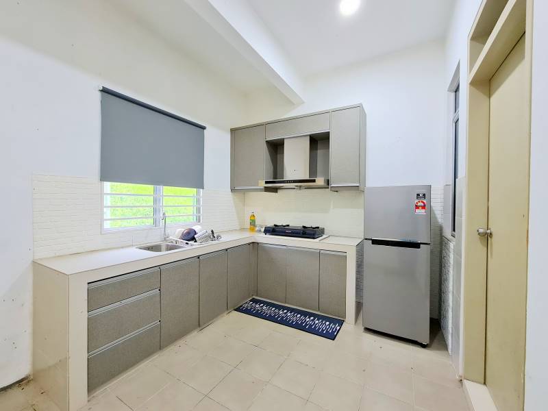 2 stry terrace Oleander bandar seri Coalfield - photo 1