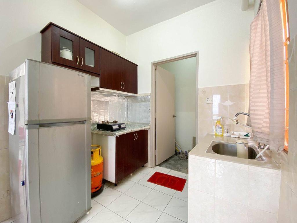 Vista Impiana Apt Bukit Serdang Sri Kembangan - photo 3