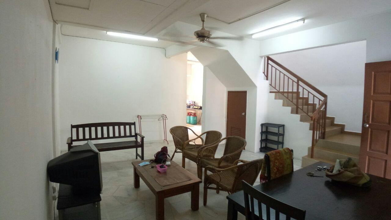 2 Storey Terrace Bandar Puncak Alam - photo 1