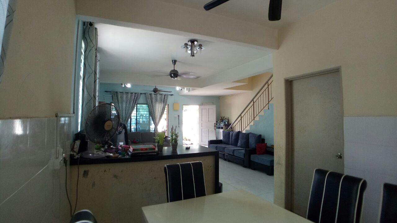 Cantik Renovated End Lot Terrace Bukit Saujana - photo 6