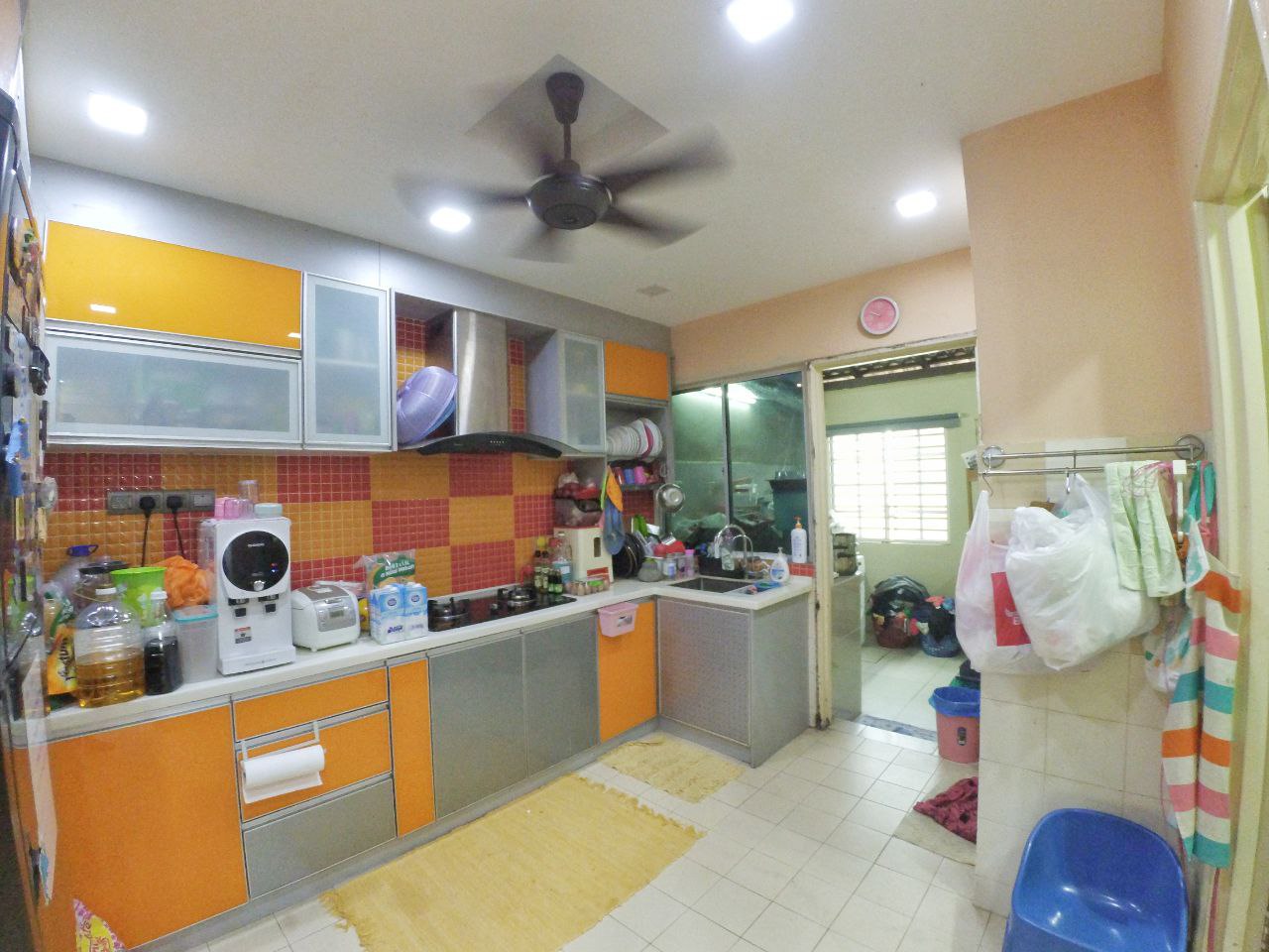 2 Stry Terrace Taman Putra Budiman Balakong