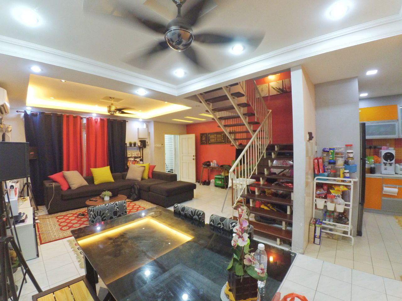 2 Stry Terrace Taman Putra Budiman Balakong - photo 4