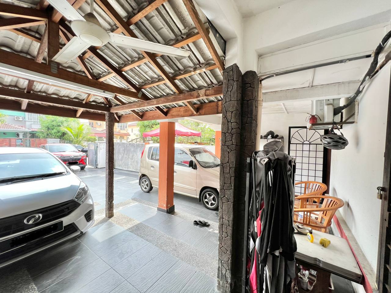 Double Storey Taman Saujana Utama Jalan Anggerik - photo 3