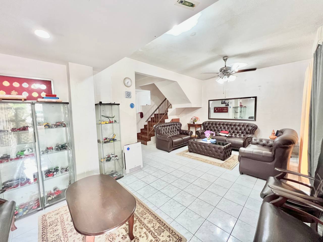 Double Storey Taman Saujana Utama Jalan Anggerik - photo 4