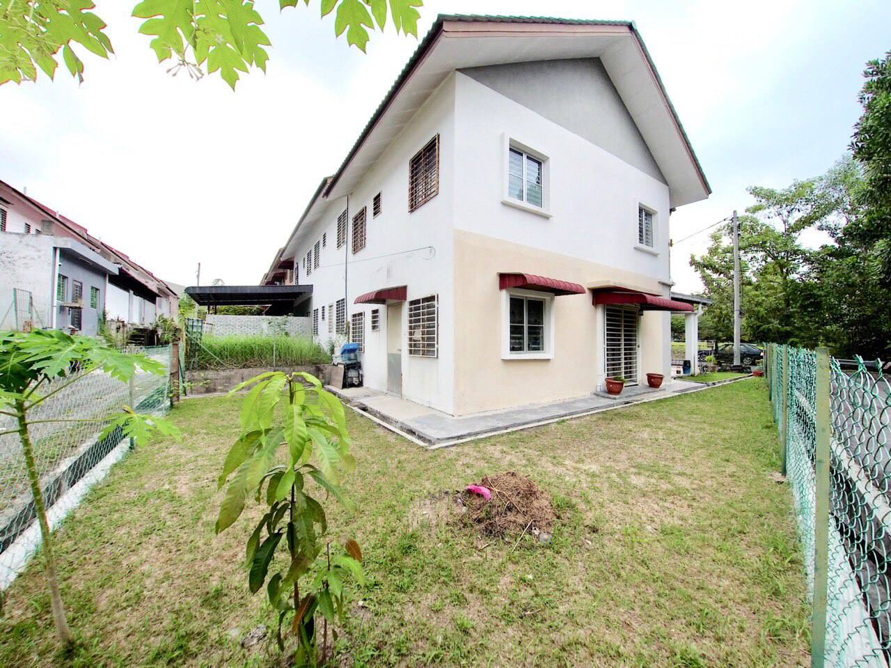 EndLot Double Storey Tamu Hillpark Batang Kali - photo 3