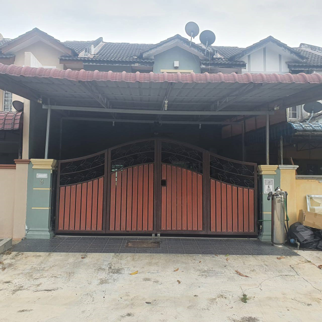 Double Storey Jalan Cakera Purnama Puncak Alam