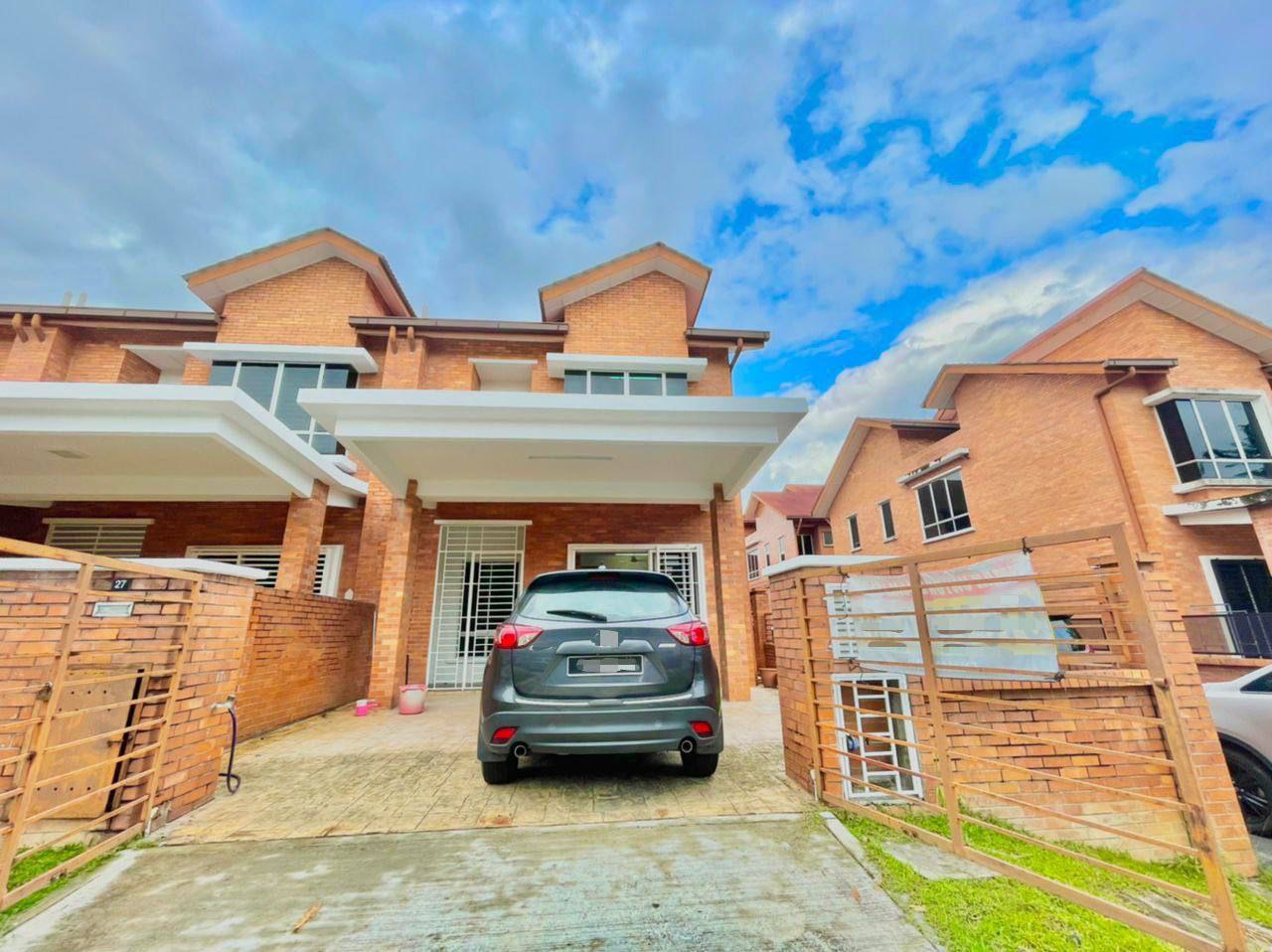 End Lot Double Storey Alam Budiman U10 Shah Alam