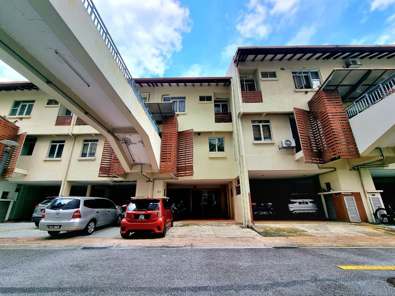 Three Storey Desa Villa Seksyen 10 Wangsa Maju