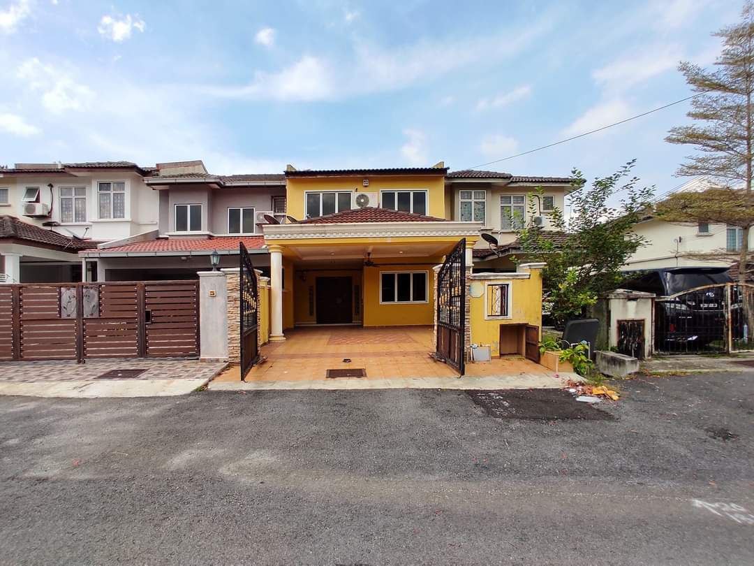 Fully Renovated 2Storey Taman Lestari Putra