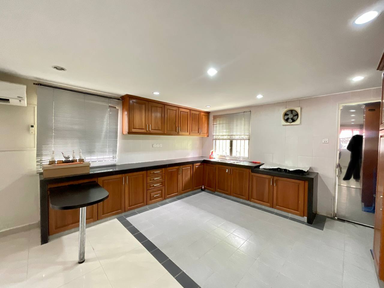 2Storey End Lot Pinggiran Batu Caves Selangor - photo 8