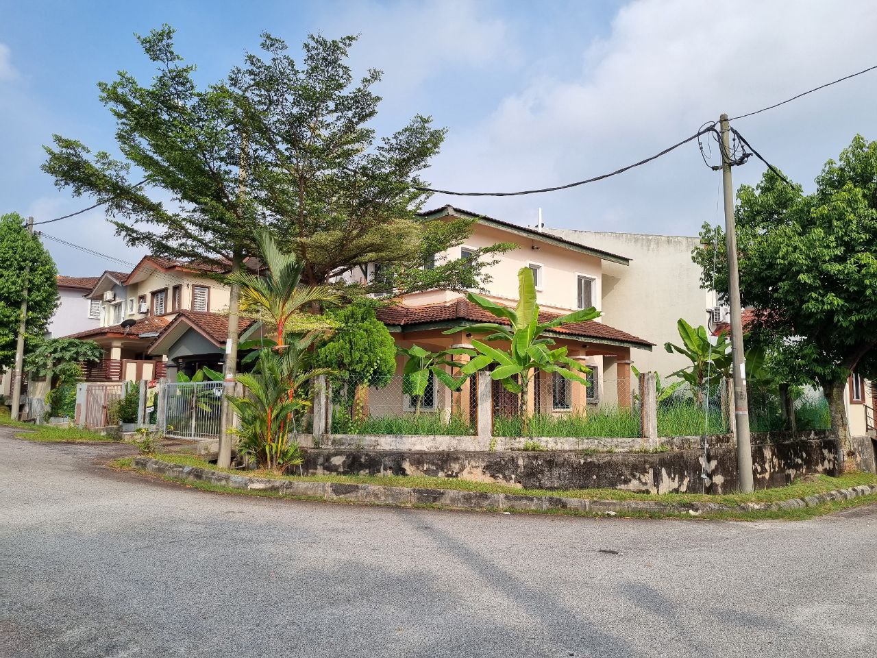 Corner Lot Semi D Cluster Bandar Tasik Puteri
