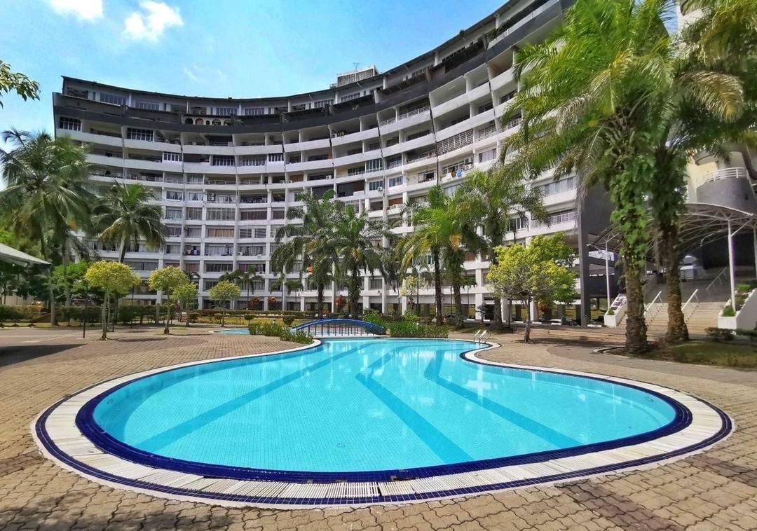 Non Bumi Lot Sinaran Ukay Condominium Ampang