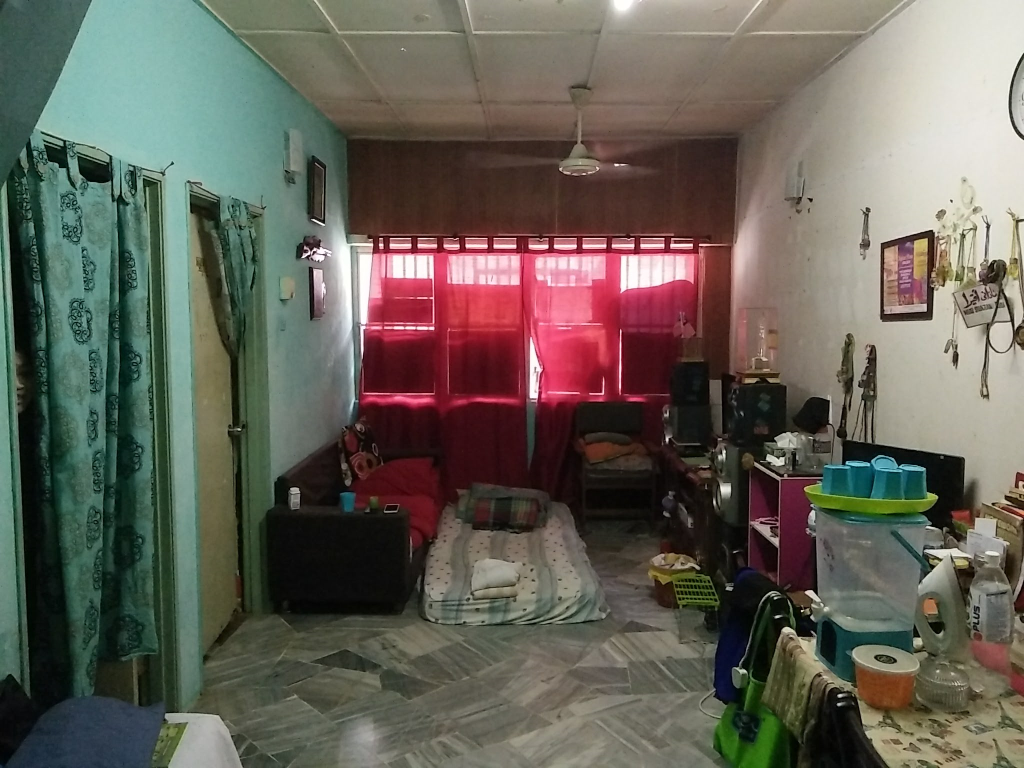 Shop Apartment Bukit Indah Negotiable
