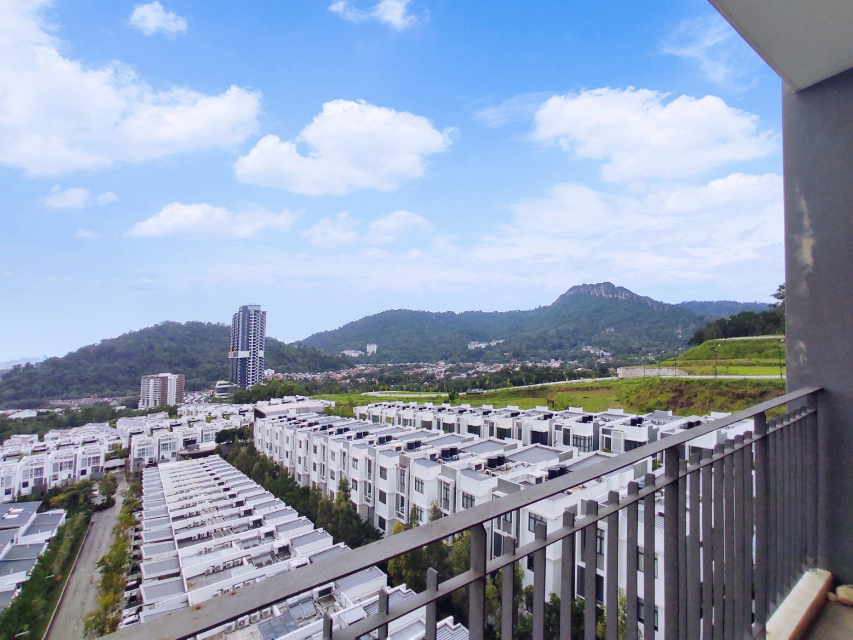 Corner Unit 16 Quartz Sky Villas Taman Melawati - photo 10