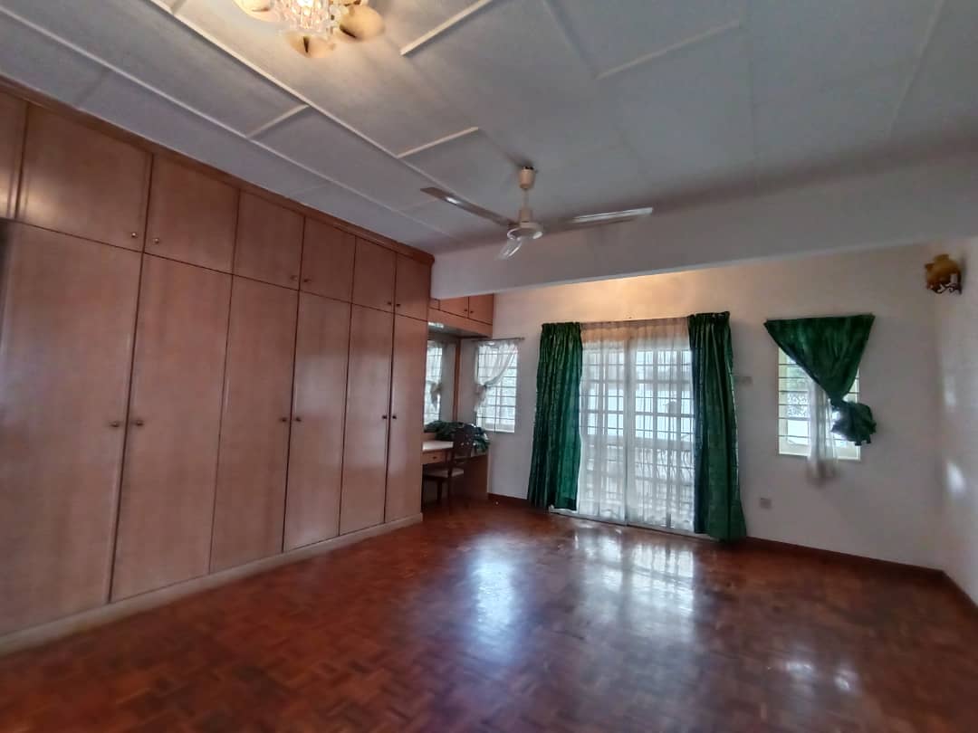 Freehold Banglo Hillside Estate Ampang Jaya - photo 2