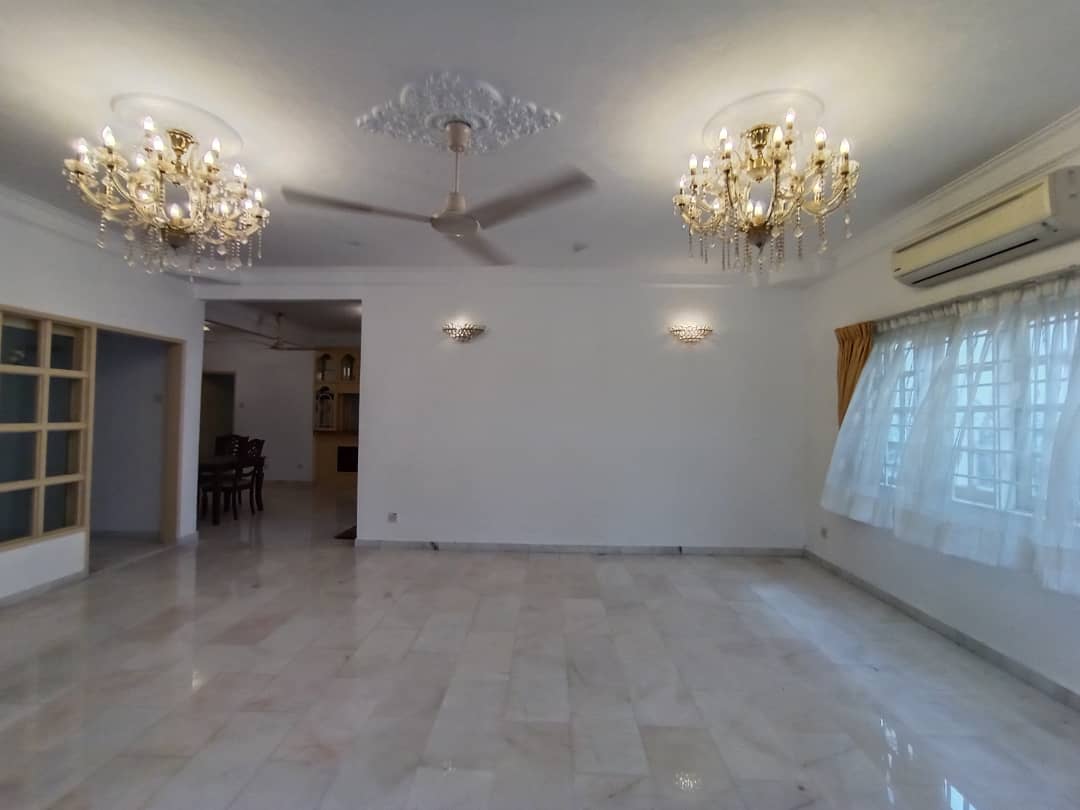 Freehold Banglo Hillside Estate Ampang Jaya - photo 6