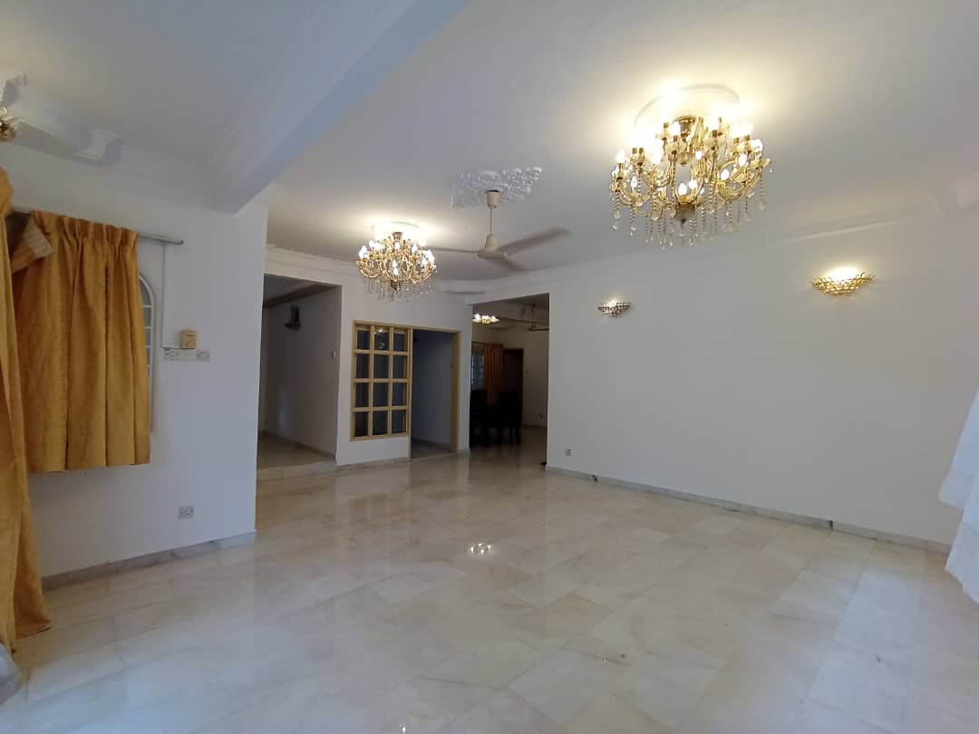 Freehold Banglo Hillside Estate Ampang Jaya - photo 8