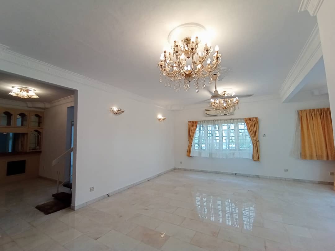 Freehold Banglo Hillside Estate Ampang Jaya - photo 13