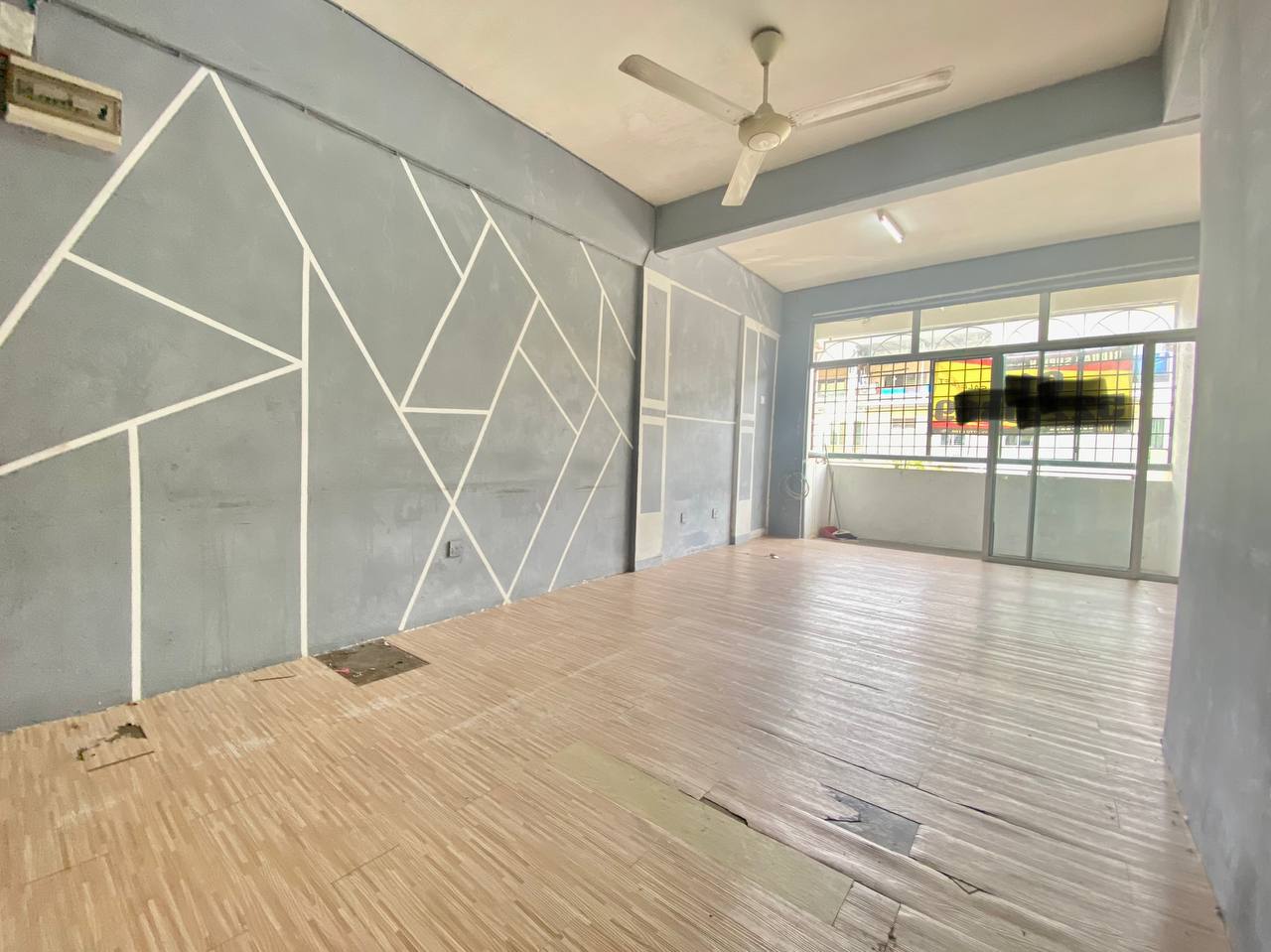 1ST FLOOR CASMARIA APARTMENT BATU CAVES - photo 2